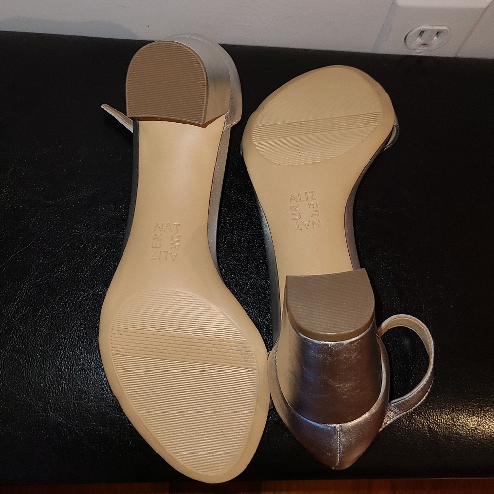 Naturalizer silver sandal - Picture 4 of 5